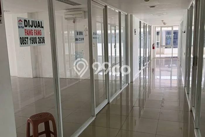 Kantor Komersial Disewakan di Tangerang Tangerang Luas 69m2 Kantor Komersial Disewakan di Tangerang Tangerang Luas 69m2