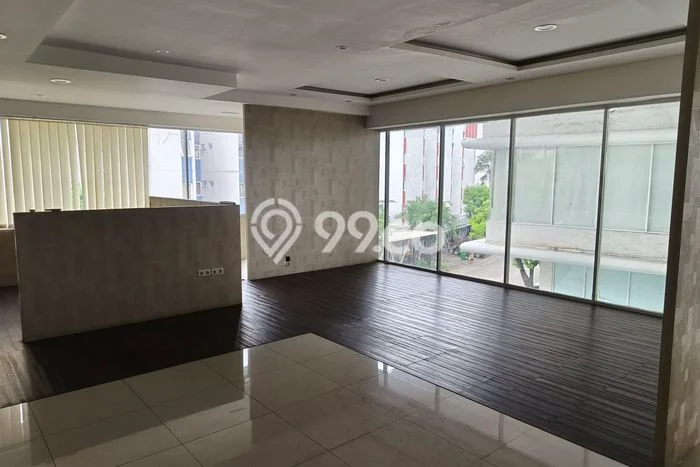 Disewakan Kantor komersial di Tangerang luas bangunan 116m2 Disewakan Kantor komersial di Tangerang luas bangunan 116m2