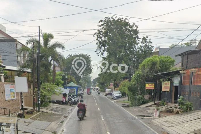 Ready to Use! Luxury House LT 200m2 Desain Elegan di Bojong Indah Ready to Use! Luxury House LT 200m2 Desain Elegan di Bojong Indah