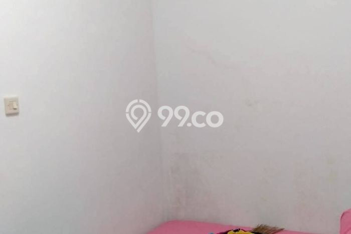 Rumah Kost untuk Dijual di Bojongsoang dengan 20 KT, 20 KM, Luas 350m2 Rumah Kost untuk Dijual di Bojongsoang dengan 20 KT, 20 KM, Luas 350m2