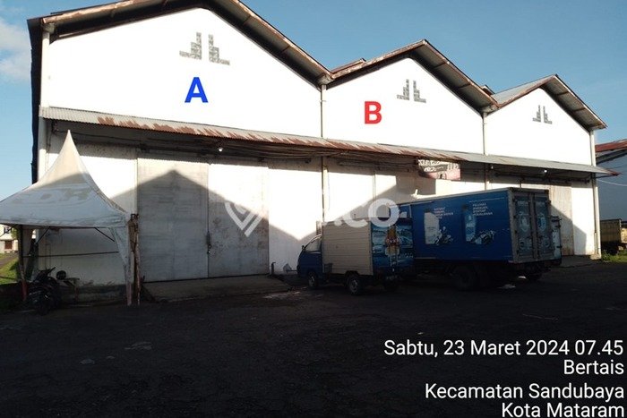 Unit Gudang Dijual di Mataram LT 257m2 & LB 247m2 Unit Gudang Dijual di Mataram LT 257m2 & LB 247m2