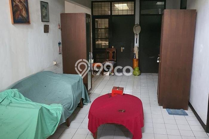 Jual Rumah Strategis Bagus Punya 5 KT di Bojongloa Kaler Bandung - Jual Rumah Strategis Bagus Punya 5 KT di Bojongloa Kaler Bandung -
