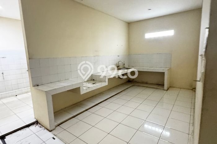 Gudang Disewakan di , Luas 2600m2m², Lokasi Strategis, Siap Usaha Gudang Disewakan di , Luas 2600m2m², Lokasi Strategis, Siap Usaha