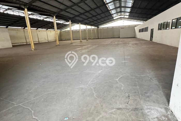 Gudang Disewakan di , Luas 2600m2m², Lokasi Strategis, Siap Usaha Gudang Disewakan di , Luas 2600m2m², Lokasi Strategis, Siap Usaha