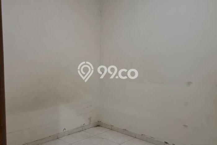 Rumah Luas Asri 2 KT Siap Pakai di Taman Holis Indah Bandung Rumah Luas Asri 2 KT Siap Pakai di Taman Holis Indah Bandung