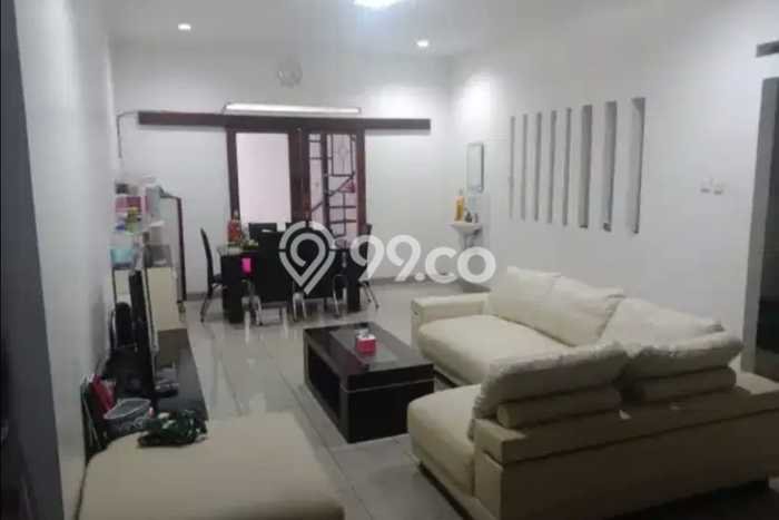 Rumah di , Bandung, LT 229m2m² Bangunan 300m2m² Rumah di , Bandung, LT 229m2m² Bangunan 300m2m²