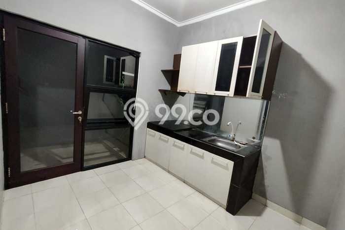 Rumah Luas Asri 2 KT Siap Huni di Sariwangi Bandung Rumah Luas Asri 2 KT Siap Huni di Sariwangi Bandung