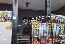Dijual Cepat Rumah Bagus Siap Huni LB 280m2 di Jatinegara, Jakarta Timur Dijual Cepat Rumah Bagus Siap Huni LB 280m2 di Jatinegara, Jakarta Timur