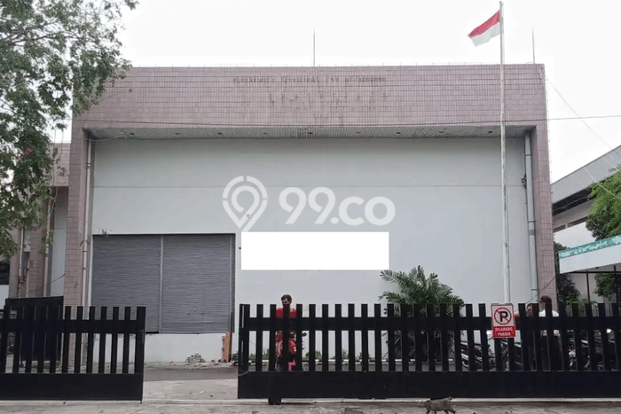 Area Ramai! Pabrik Dijual di Jatinegara untuk Bisnis Luas Bangunan 4226m2 Area Ramai! Pabrik Dijual di Jatinegara untuk Bisnis Luas Bangunan 4226m2