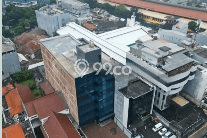 Kantor Usaha Dijual di Menteng Jakarta Pusat LT 1075m2 & LB 3500m2 Kantor Usaha Dijual di Menteng Jakarta Pusat LT 1075m2 & LB 3500m2