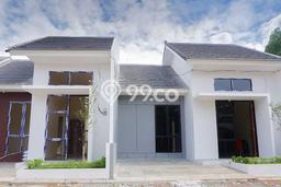 Rumah Strategis Modern Lb 36m2 di Mustikajaya, Bekasi Rumah Strategis Modern Lb 36m2 di Mustikajaya, Bekasi
