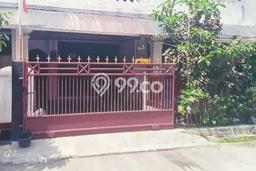 For Sale Rumah 4 Kamar Lokasi Strategis Nyaman dan Strategis di Bekasi Timur For Sale Rumah 4 Kamar Lokasi Strategis Nyaman dan Strategis di Bekasi Timur