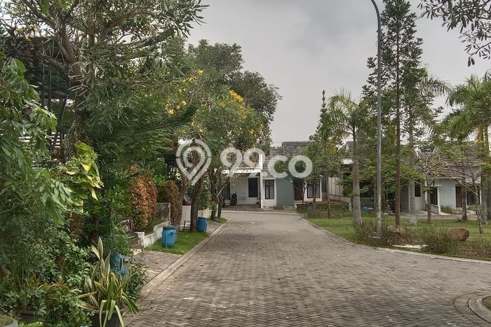 Dijual Cepat Rumah Favorit Siap Huni LB 200m2 di Mijen, Semarang Dijual Cepat Rumah Favorit Siap Huni LB 200m2 di Mijen, Semarang