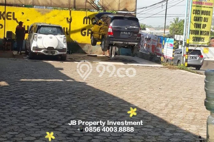 Area Ramai! Komersial Dijual di Bawen untuk Bisnis Luas Bangunan 200m2 Area Ramai! Komersial Dijual di Bawen untuk Bisnis Luas Bangunan 200m2