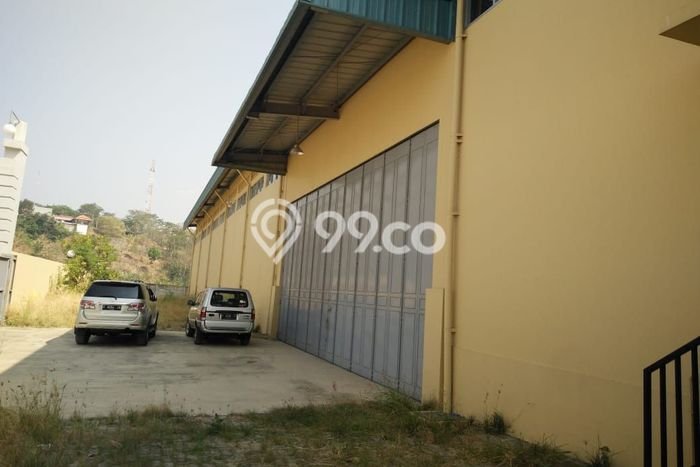 Gudang Dijual Lokasi Stratagis di Ngaliyan Semarang Cocok untuk Investasi Gudang Dijual Lokasi Stratagis di Ngaliyan Semarang Cocok untuk Investasi