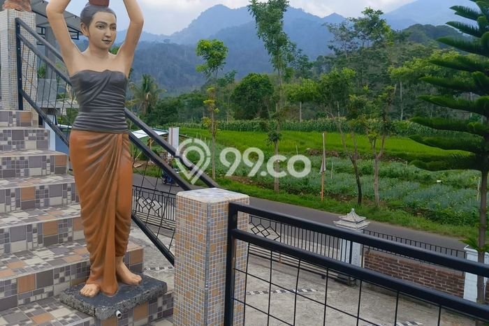 Unit Komersial Dijual di Sumowono Semarang 2000m2 Unit Komersial Dijual di Sumowono Semarang 2000m2