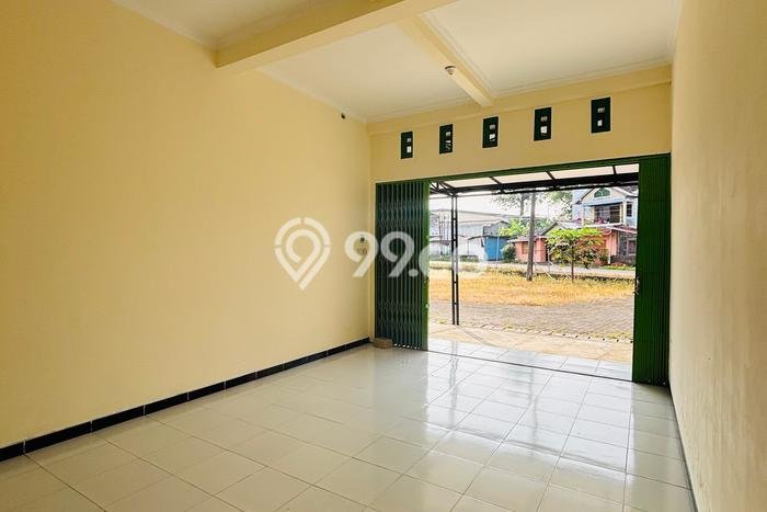 Ruko Dijual di Ungaran Timur Semarang dengan LB 91m2 Ruko Dijual di Ungaran Timur Semarang dengan LB 91m2
