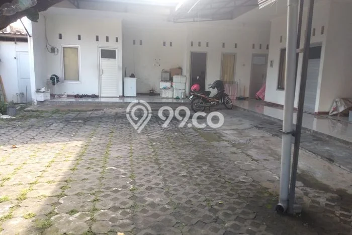 Dijual Kost Strategis di Banyumanik, Semarang 7 KT, 7 KM, Luas Bangunan 100m2 Dijual Kost Strategis di Banyumanik, Semarang 7 KT, 7 KM, Luas Bangunan 100m2