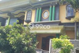Jual Rumah Luas Megah Dengan View Cantik di Candi Golf, Semarang Jual Rumah Luas Megah Dengan View Cantik di Candi Golf, Semarang