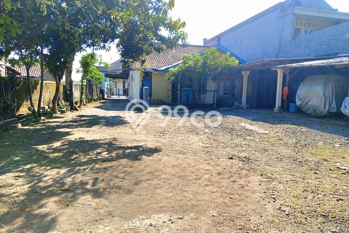 Dijual! Komersial di Ungaran Semarang LT 1612m2 / LB 500m2 Kawasan Strategis Dijual! Komersial di Ungaran Semarang LT 1612m2 / LB 500m2 Kawasan Strategis