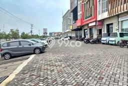Ruko disewakan di Semarang Barat Semarang dengan luas bangunan 195m2 Ruko disewakan di Semarang Barat Semarang dengan luas bangunan 195m2
