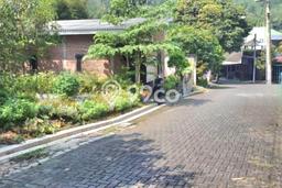 Tanah Dijual Lokasi Gunung Pati, Semarang Luas 98m2 Legalitas Aman Tanah Dijual Lokasi Gunung Pati, Semarang Luas 98m2 Legalitas Aman