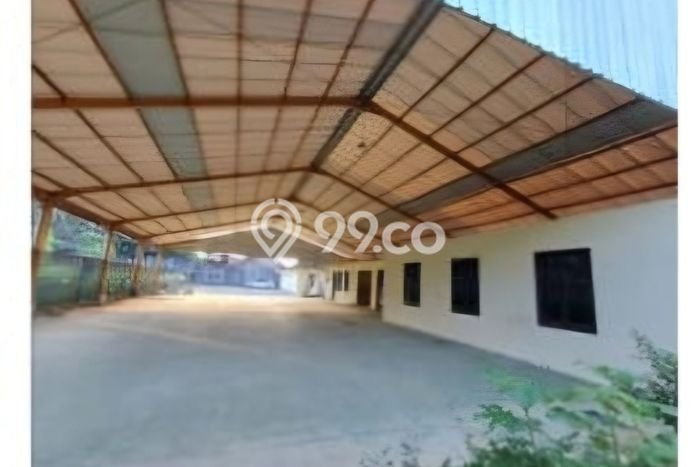 Area Ramai! Gudang Dijual di Tuntang untuk Bisnis Luas Bangunan 700m2 Area Ramai! Gudang Dijual di Tuntang untuk Bisnis Luas Bangunan 700m2