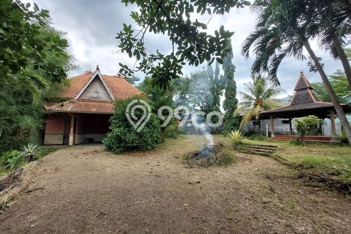 Vila Premium Kawasan Ungaran Barat, Area 3895m2m², Akses Ungaran Barat, Semarang, Semarang Vila Premium Kawasan Ungaran Barat, Area 3895m2m², Akses Ungaran Barat, Semarang, Semarang