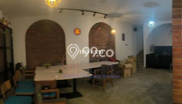 Disewakan Ruko di Batam Centre, Luas 250m², Area Berkembang Disewakan Ruko di Batam Centre, Luas 250m², Area Berkembang