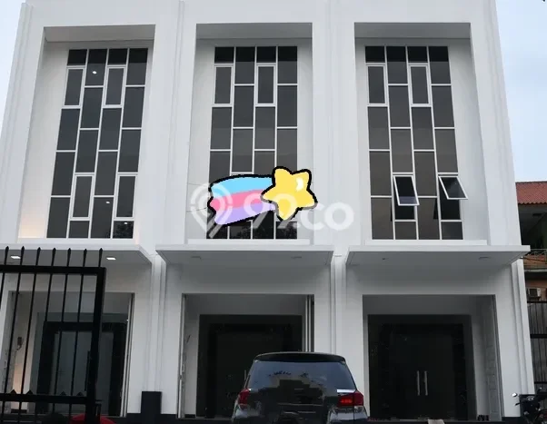Ruko Lokasi Premium di Setiabudi, Luas 184m², Disewakan Ruko Lokasi Premium di Setiabudi, Luas 184m², Disewakan