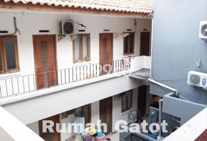 Jual Rumah Luas Megah Dengan View Cantik di Gatot Subroto, Jakarta Selatan Jual Rumah Luas Megah Dengan View Cantik di Gatot Subroto, Jakarta Selatan