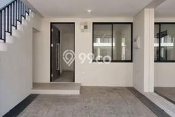 Rumah Elit Modern Siap Huni di Golf Island Jakarta Utara Rumah Elit Modern Siap Huni di Golf Island Jakarta Utara