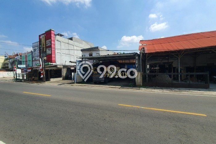 AREA PROSPEKTIF! Tanah di Pancoran Mas, Luas 378m², Dekat Transportasi AREA PROSPEKTIF! Tanah di Pancoran Mas, Luas 378m², Dekat Transportasi