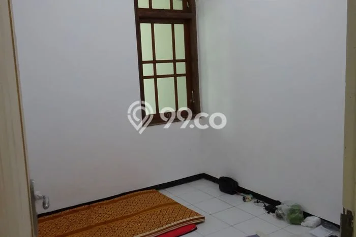 Rumah Strategis Minimalis Lb 100m2 di Sukun, Malang Rumah Strategis Minimalis Lb 100m2 di Sukun, Malang
