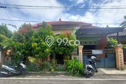 Rumah Luxury Modern Tanpa Renovasi di Sulfat Malang Rumah Luxury Modern Tanpa Renovasi di Sulfat Malang