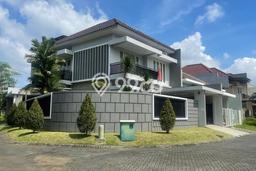Rumah kawasan , Malang, Luas 269m2m² LB 350m2m² Rumah kawasan , Malang, Luas 269m2m² LB 350m2m²