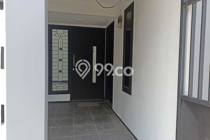 For Sale Rumah 4 Kamar Lokasi Ideal Bagus dan Strategis di Lowokwaru For Sale Rumah 4 Kamar Lokasi Ideal Bagus dan Strategis di Lowokwaru