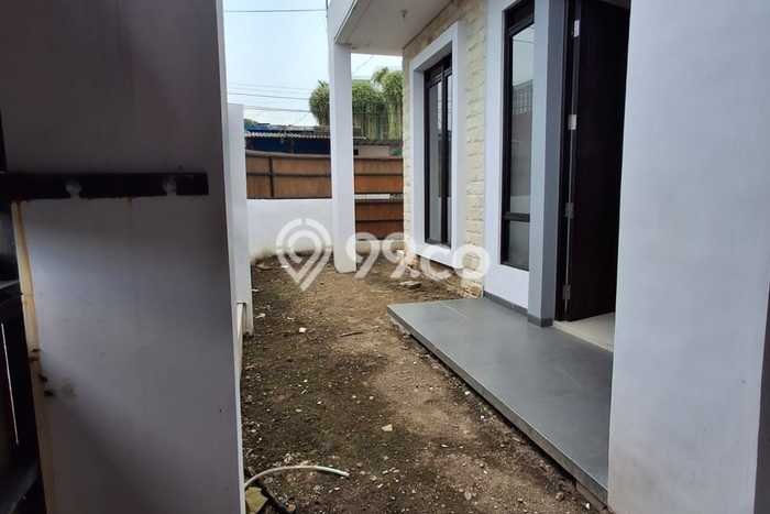 Hunian Nyaman Asri 4 KT Siap Pakai di Sulfat Malang Hunian Nyaman Asri 4 KT Siap Pakai di Sulfat Malang
