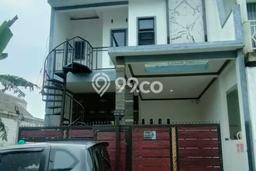 Dijual Rumah 7 Kamar Lokasi Ideal Nyaman dan Strategis di Lowokwaru Dijual Rumah 7 Kamar Lokasi Ideal Nyaman dan Strategis di Lowokwaru