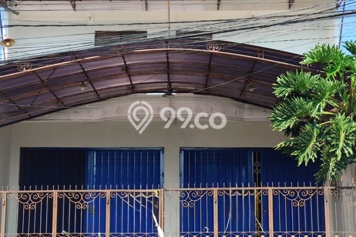 Ruko Bagus Dijual LB 500m2 Lokasi Strategis Malang Area Cocok untuk Berbisnis Ruko Bagus Dijual LB 500m2 Lokasi Strategis Malang Area Cocok untuk Berbisnis