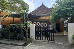 Rumah LT 676m2m² di Pusat Kota Klojen, Malang - Harga Menarik Rumah LT 676m2m² di Pusat Kota Klojen, Malang - Harga Menarik