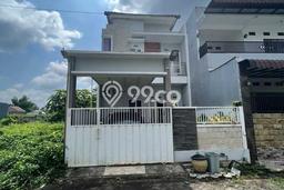 FEATURED! Rumah Asri area Singosari, Luas 94m2m² LB 160m2m² FEATURED! Rumah Asri area Singosari, Luas 94m2m² LB 160m2m²