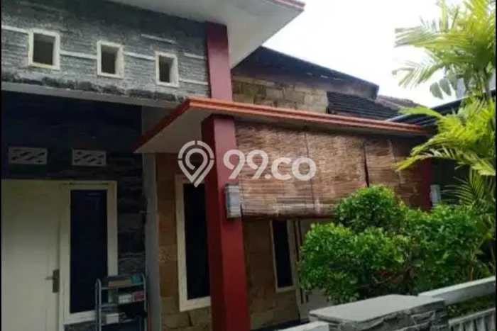 Rumah LT 128m2m² / LB 128m2m² Lokasi Strategis di , Malang Rumah LT 128m2m² / LB 128m2m² Lokasi Strategis di , Malang