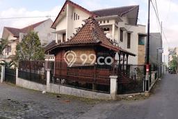 Rumah Minimalis 8 KT LT 344m2 di Batu Rumah Minimalis 8 KT LT 344m2 di Batu
