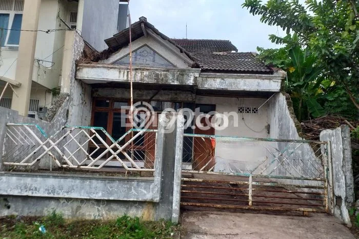 Dijual Rumah Minimalis Bagus Punya 4 KT di Banyumanik Semarang SHM Dijual Rumah Minimalis Bagus Punya 4 KT di Banyumanik Semarang SHM