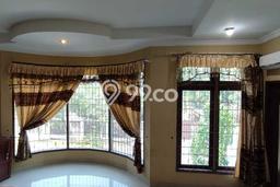 Rumah di Muara Karang,uk.10x20m,shm,selatan,harga 5,3 M Nego Rumah di Muara Karang,uk.10x20m,shm,selatan,harga 5,3 M Nego