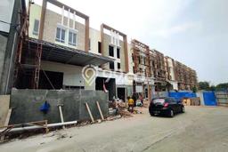 Gudang di Kapuk Muara, Luas 430m², Mainroad, Area Ramai Gudang di Kapuk Muara, Luas 430m², Mainroad, Area Ramai