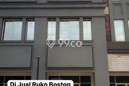 Unit Ruko Dijual di Jakarta Utara LT 68m2 & LB 200m2 Unit Ruko Dijual di Jakarta Utara LT 68m2 & LB 200m2