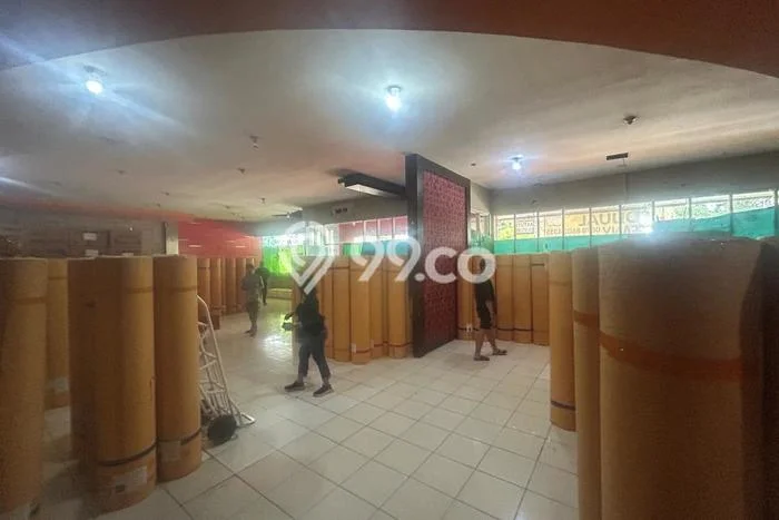 Gudang Disewakan Lokasi Tanah Abang Jakarta Pusat Harga Spesial! Gudang Disewakan Lokasi Tanah Abang Jakarta Pusat Harga Spesial!