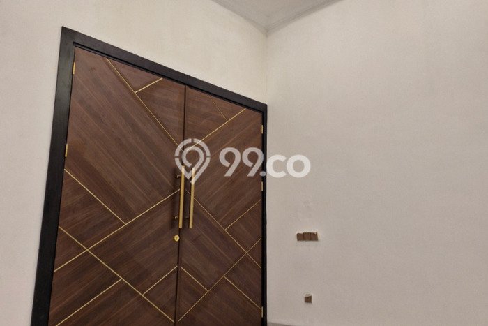 Dijual Rumah Mewah Elegan Dengan View Cantik di Tomang, Jakarta Barat Dijual Rumah Mewah Elegan Dengan View Cantik di Tomang, Jakarta Barat